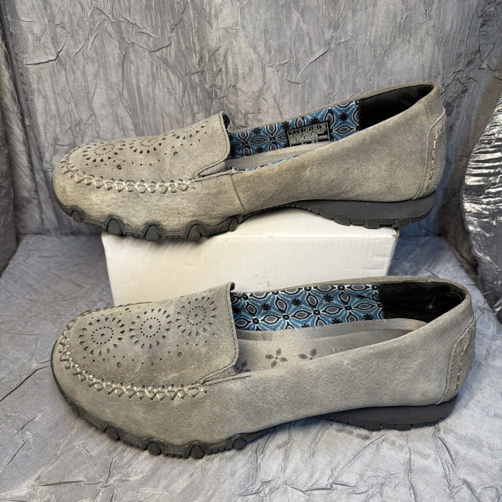 Skechers Womens Relaxed Fit Size 7 Bikers Slip On Shoes Traffic Gray Suede 49109